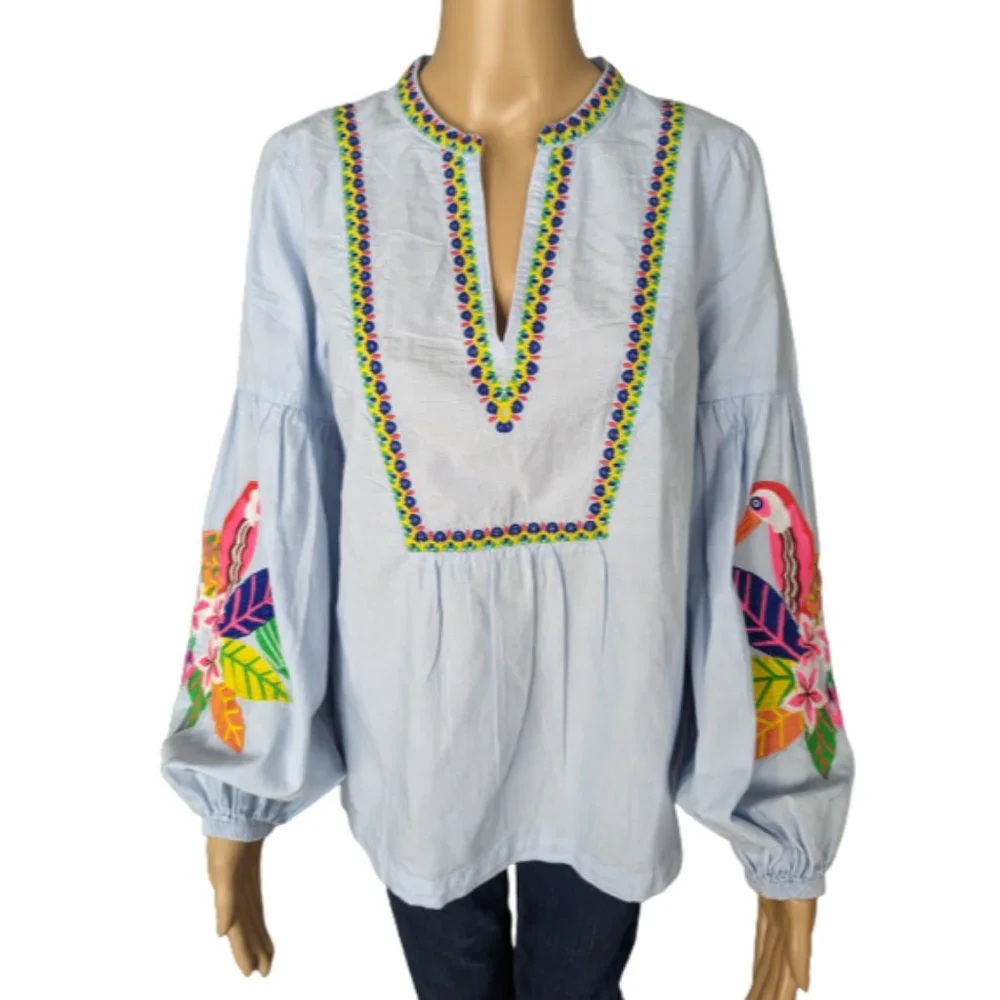 Crown & Ivy Embroidered Peasant Top S - Picture 3 of 9